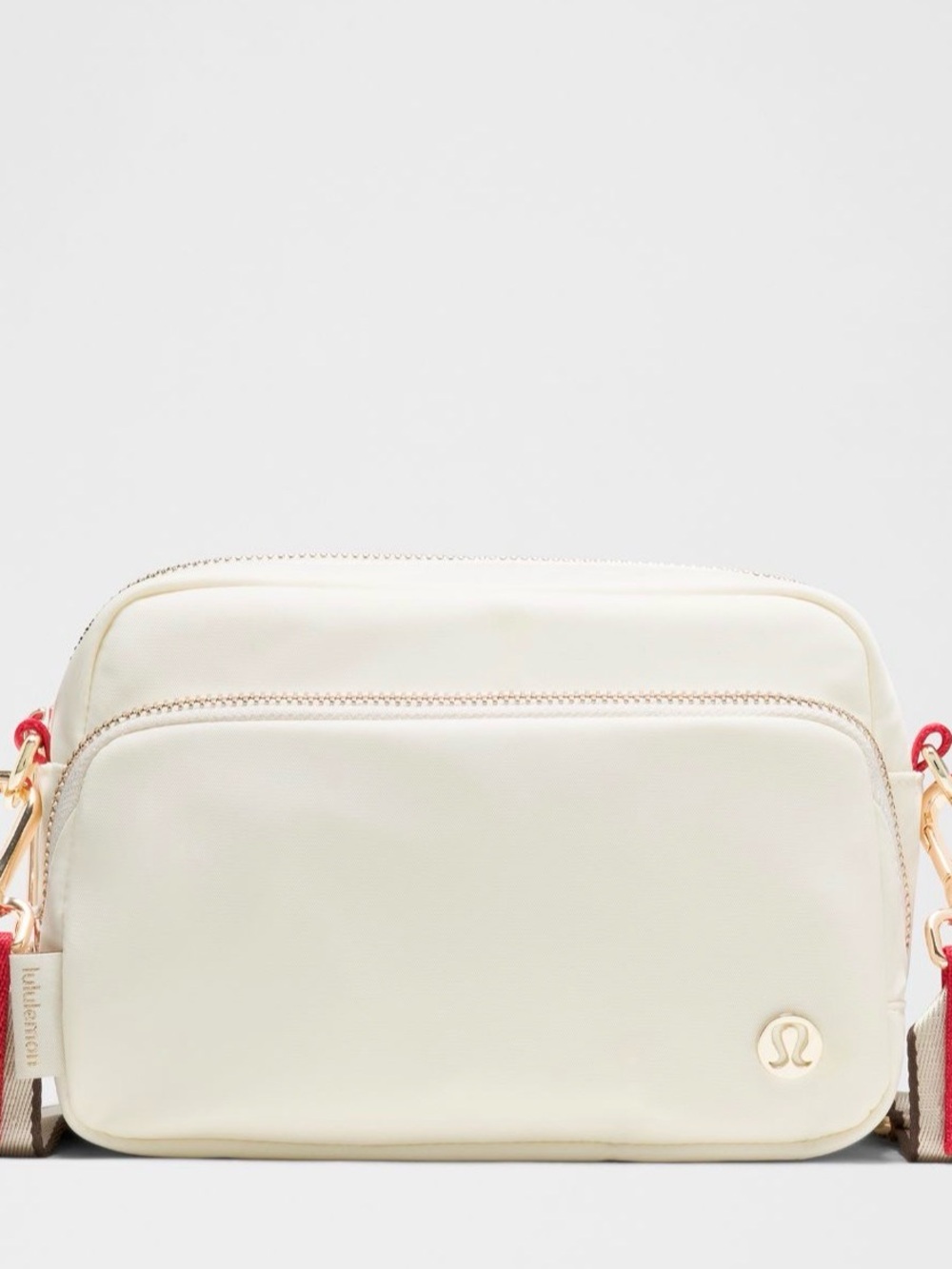 lululemon athletica Everywhere Crossbody Bag 2L - Coconut Ivory/Oxford Red